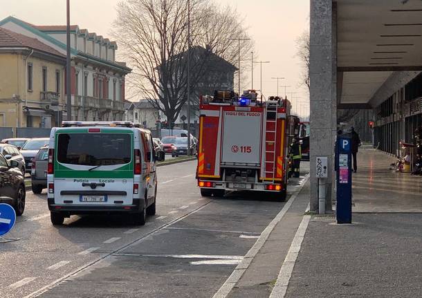 Incendio viale Milano a Gallarate