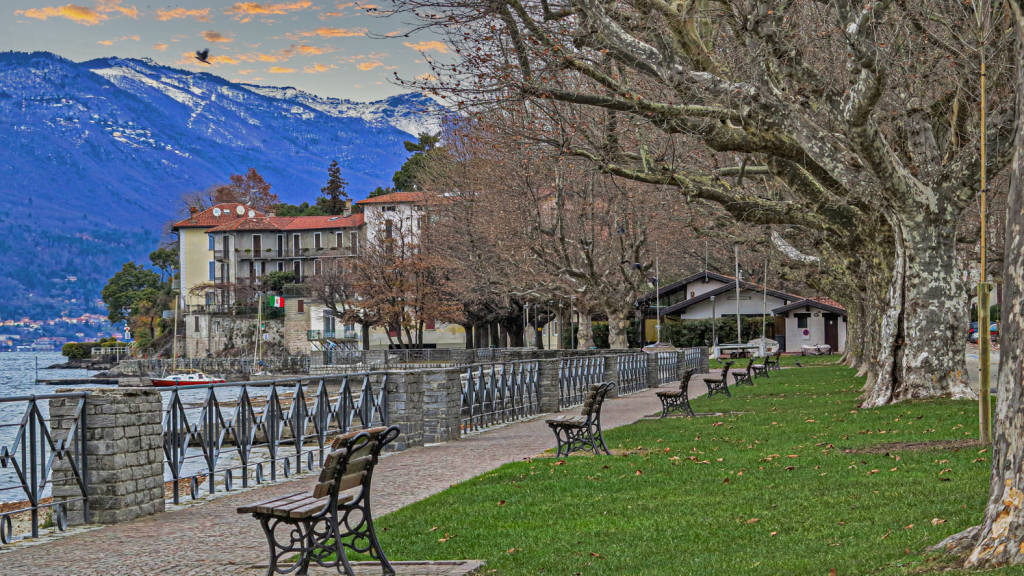 lungolago di Cerro a Laveno Mombello