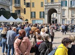 Risottata solidale in piazza a Varese