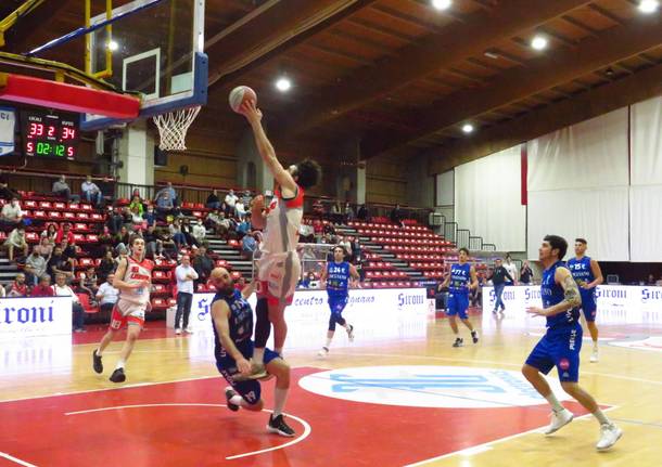 Basket - Legnano sfida in casa Livorno 