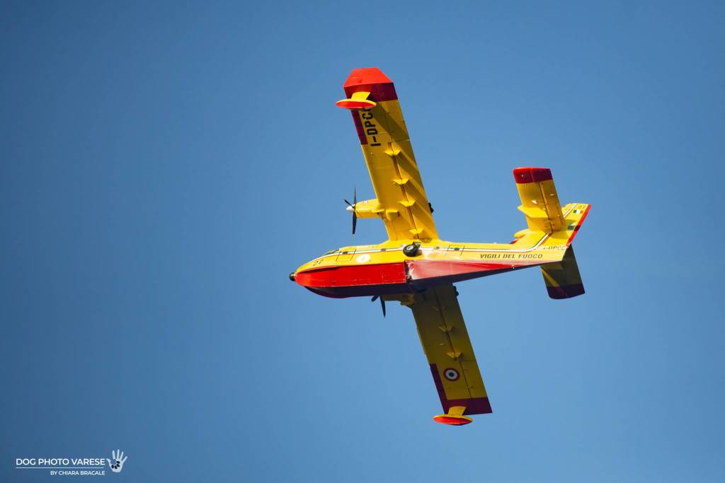 Canadair lago Maggiore 