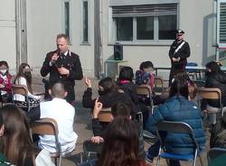 Carabinieri a scuola albizzate