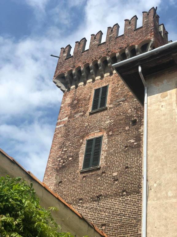 Il Castello di Cislago visto da dentro