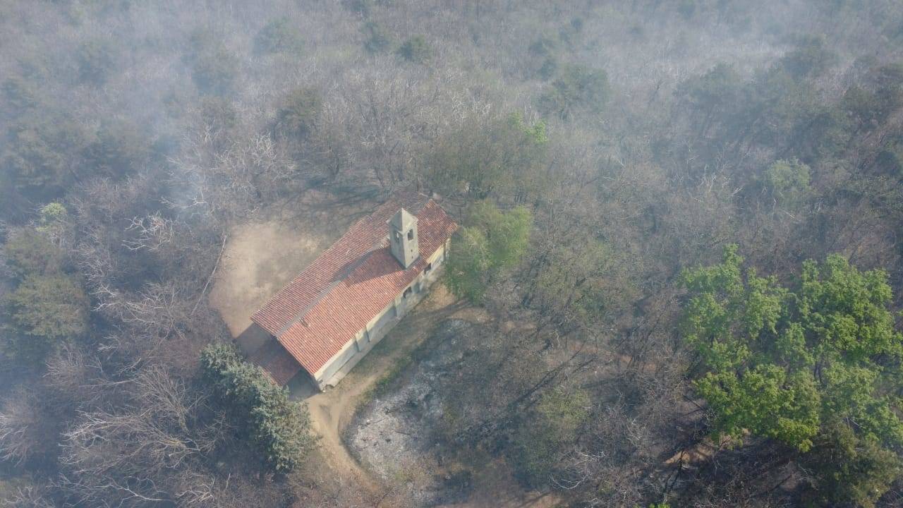 Incendio San Quirico sabato