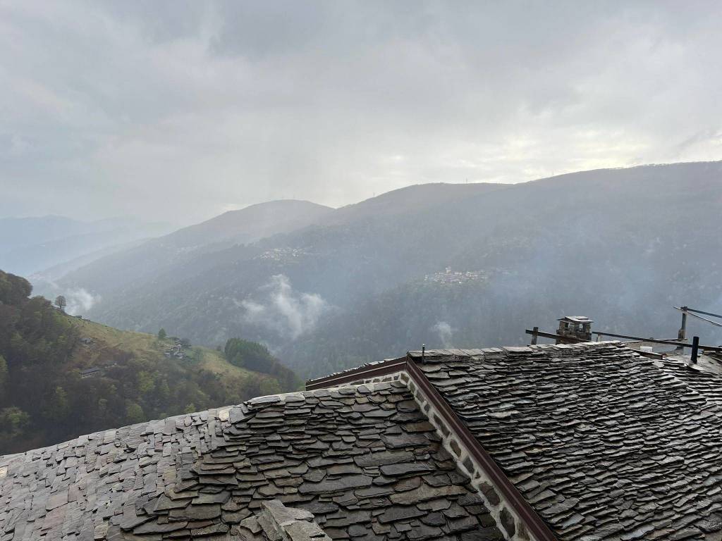 VA in giro tappa due Lago Delio Monteviasco