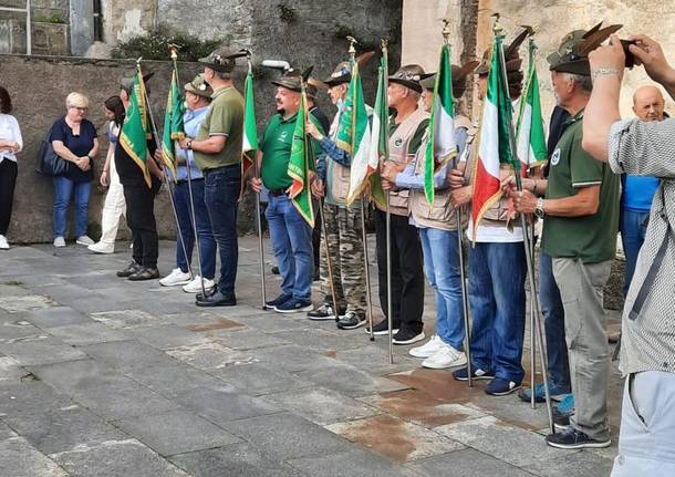 A Cadegliano Viconago la festa degli Alpini 