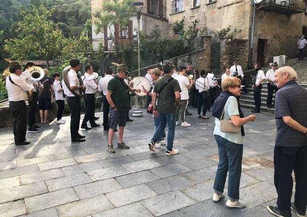 A Cadegliano Viconago la Festa degli Alpini