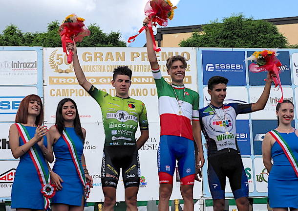 Carnago incorona Lorenzo Germani campione d\'Italia U23 di ciclismo
