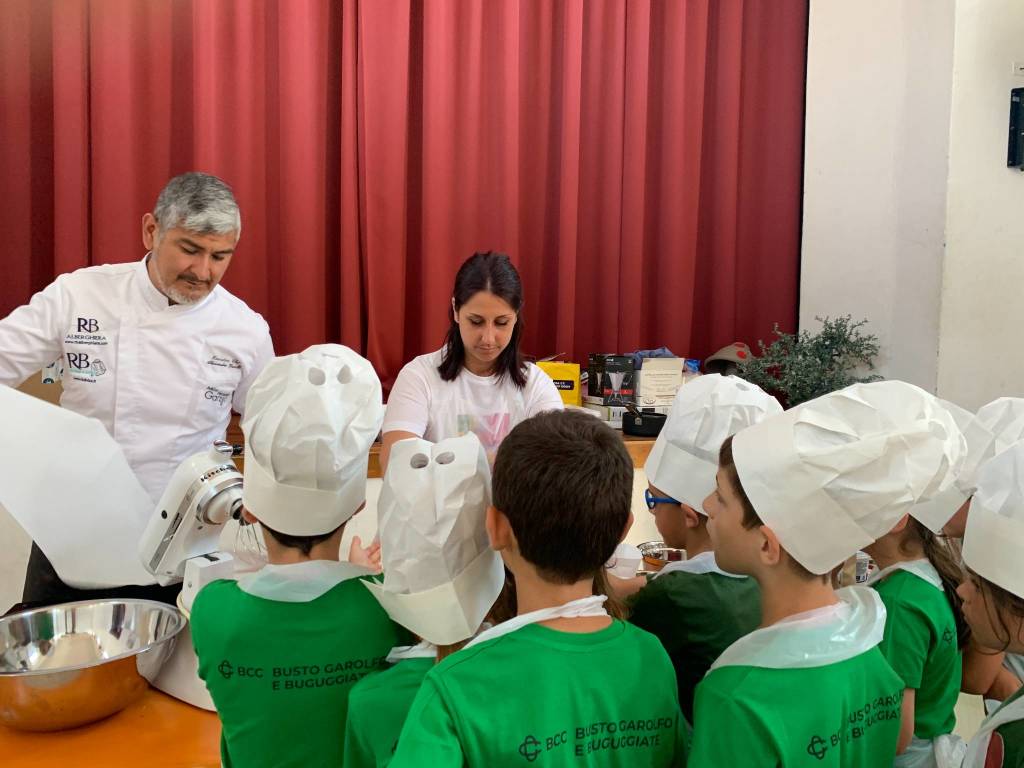 Chef Garzillo torna all'oratorio di Schianno, un laboratorio dedicato a Daniele