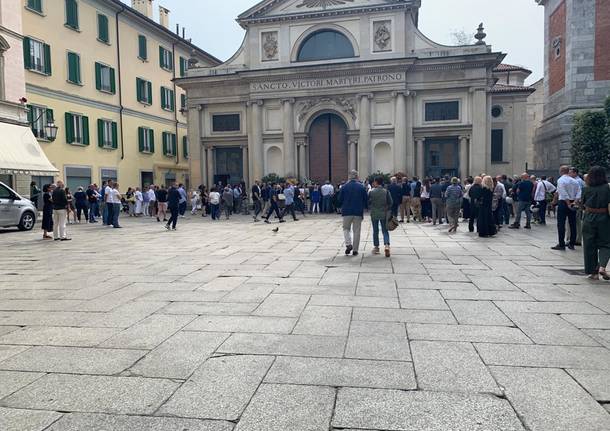 Il grande abbraccio di Varese a Luca Gaspari