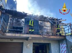 Incendio in una abitazione a Cunardo, l'intervento dei Vigili del Fuoco