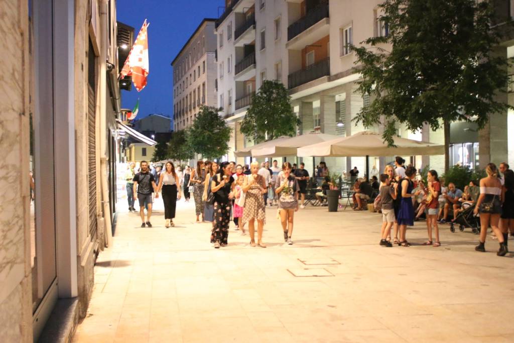 Mercoledì dello shopping a Legnano con la banda di Legnano