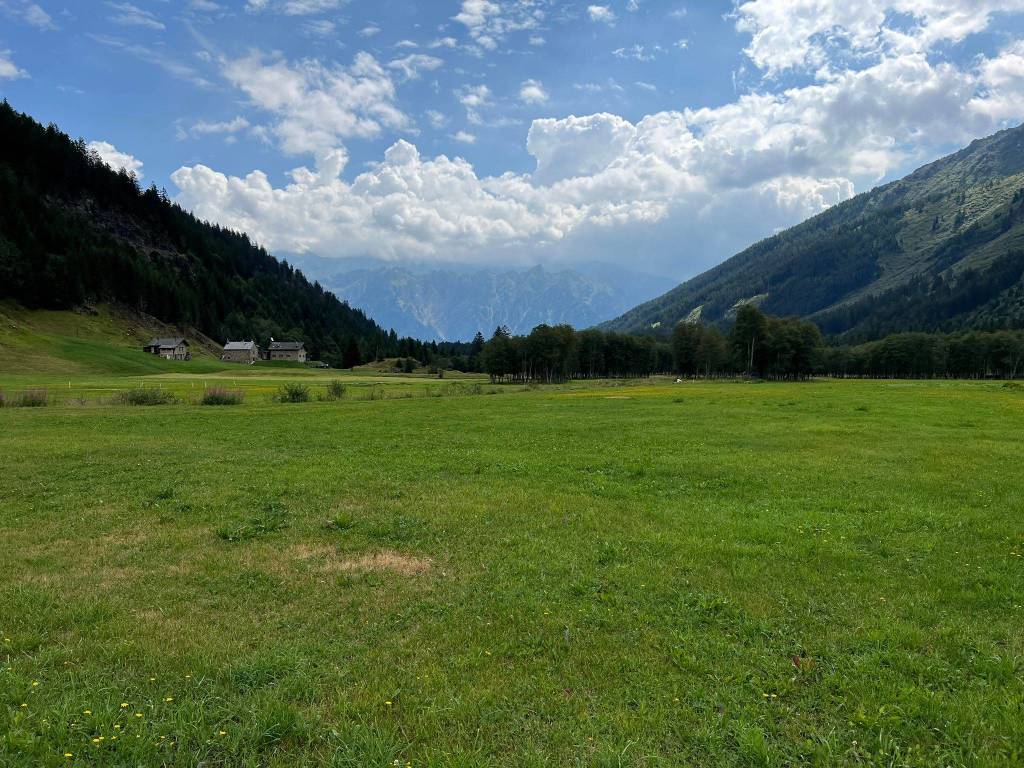 Dal passo del Lucomagno ad Aquila