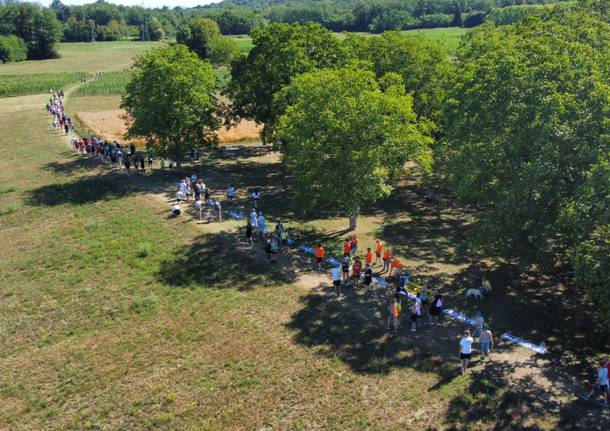 In tantissimi alla Camminata delle Piane Viscontee a Crosio della Valle