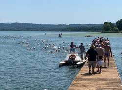 Lago di Varese, festa e primi tuffi alla Schiranna 