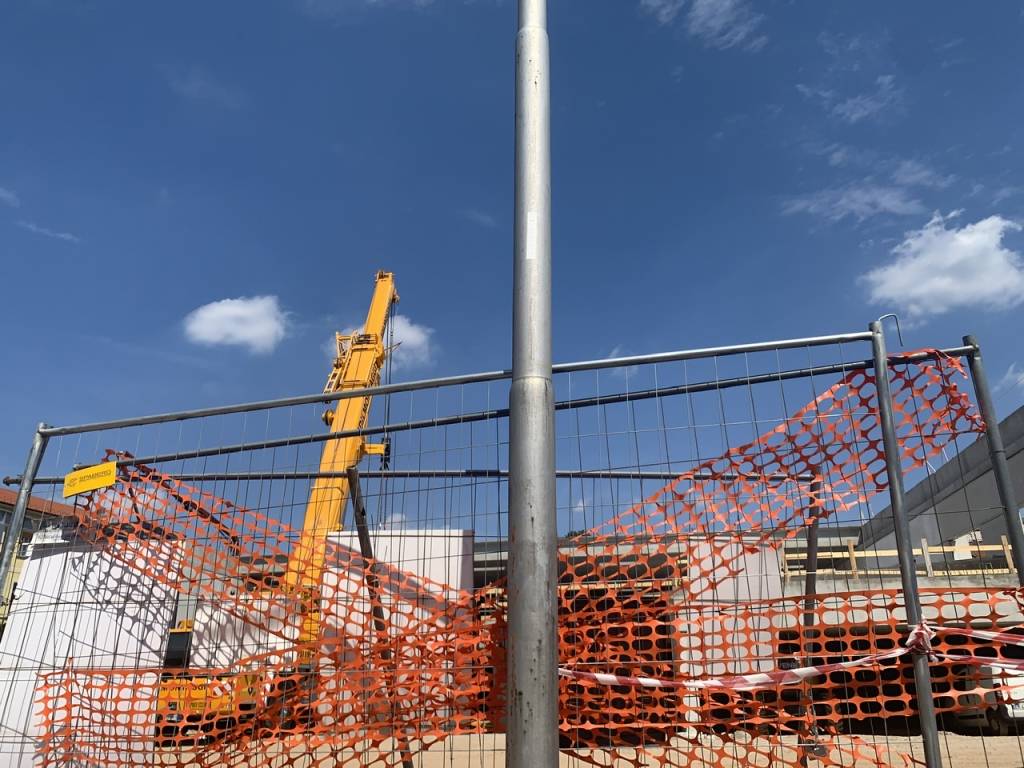 Procedono velocemente i lavori in via Carcano a Varese