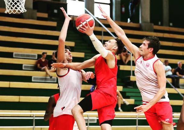 basket ritiro pallacanestro varese gressoney 2022