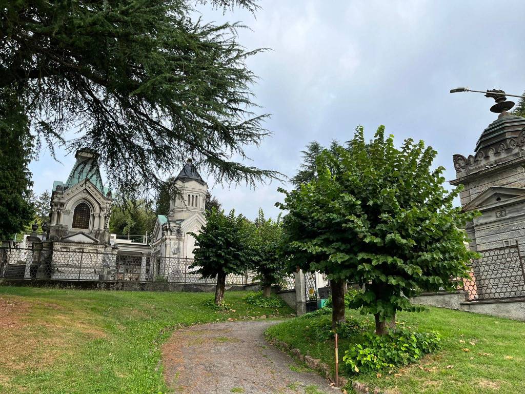 Cimitero Cadegliano Viconago tour 2022 luoghi