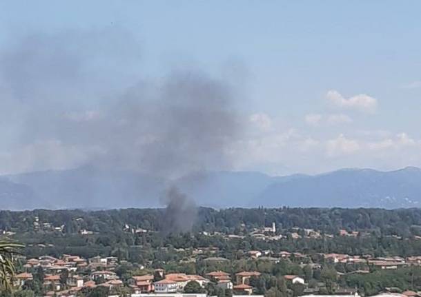 incendio venegono superiore