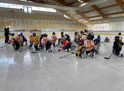 Prime prove degli sportivi al palaghiaccio di Varese