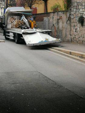 Camion incastrato Gallarate 