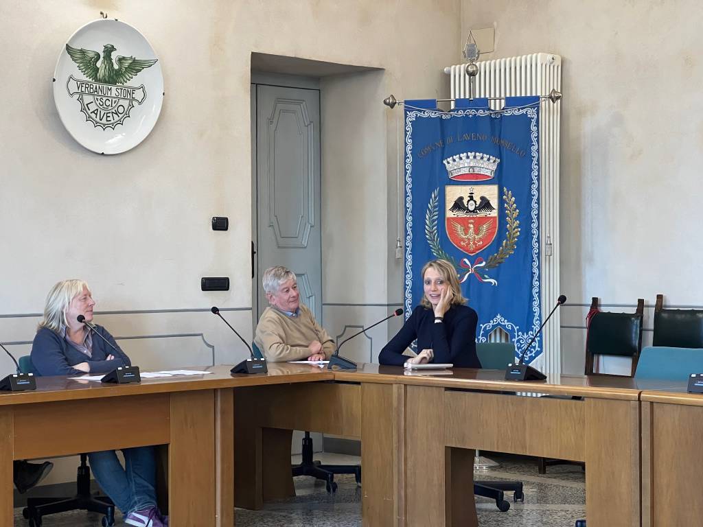 Presentazione progetto Cosmo a Laveno Mombello 