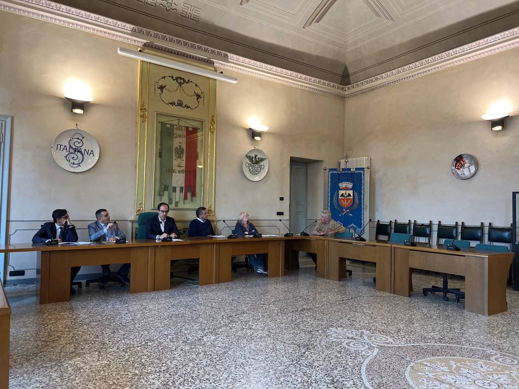 Presentazione progetto Cosmo a Laveno Mombello 