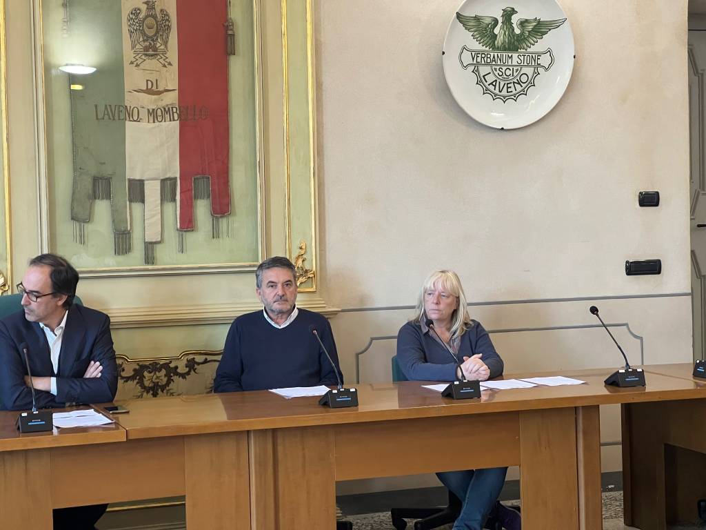 Presentazione progetto Cosmo a Laveno Mombello 