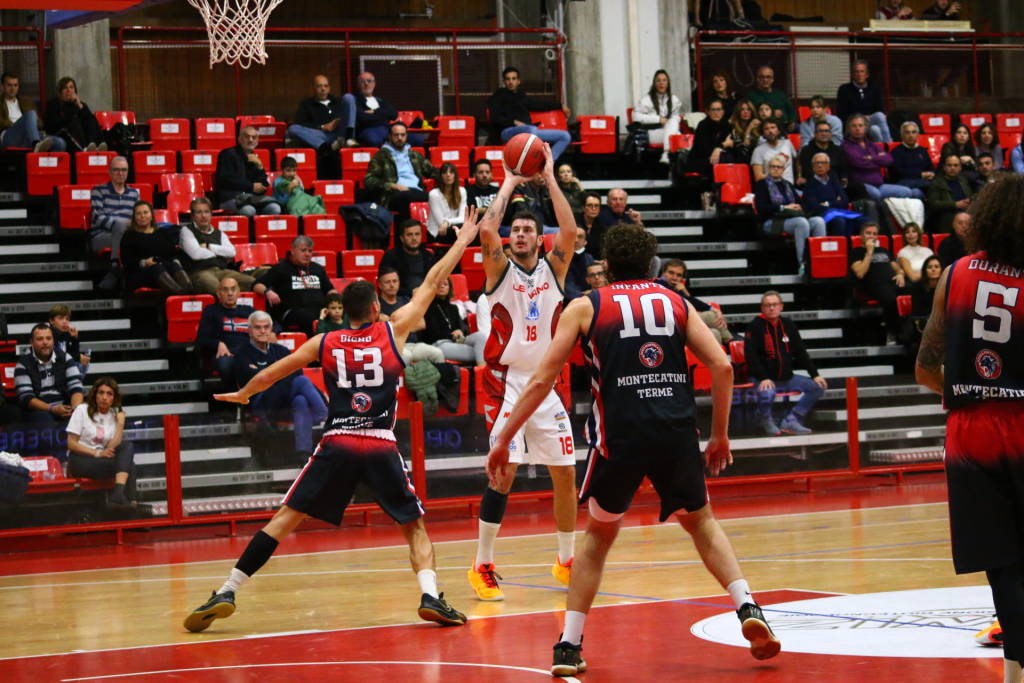 Basket: Legnano contro Borgomanero 