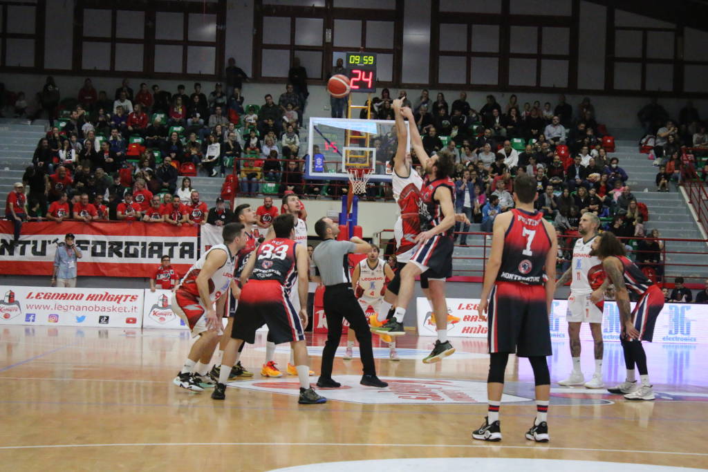 Basket: Legnano contro Borgomanero 