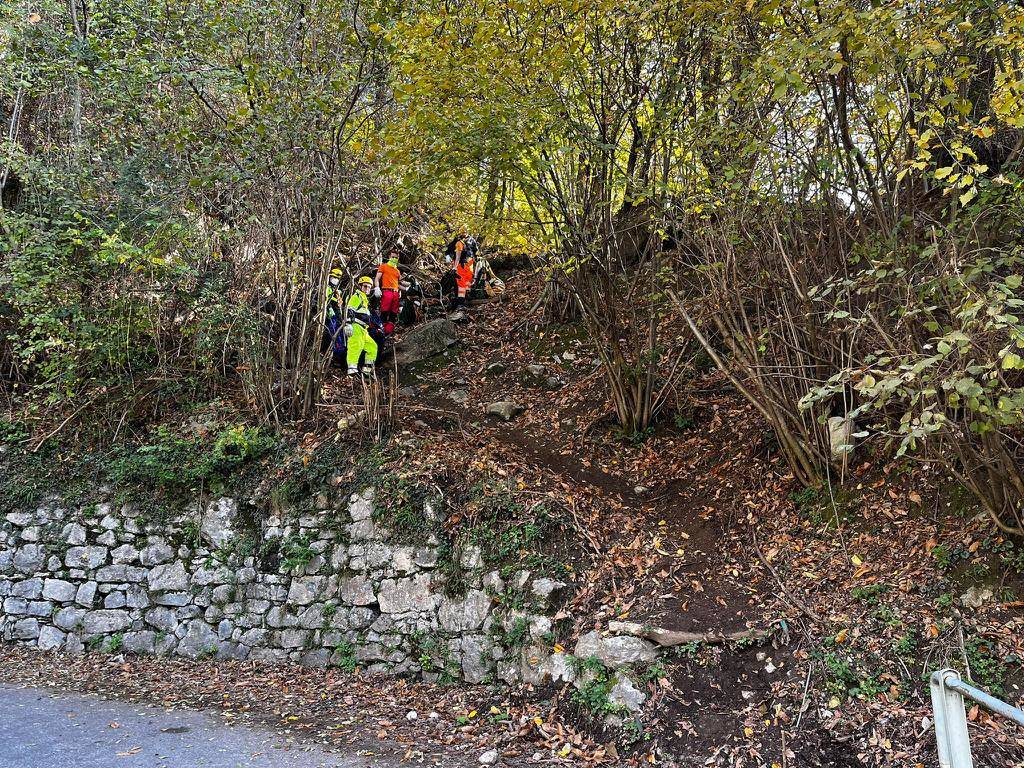 Spaccio nei boschi, smantellati tre bivacchi tra Casalzuigno, Arcumeggia e Cuveglio