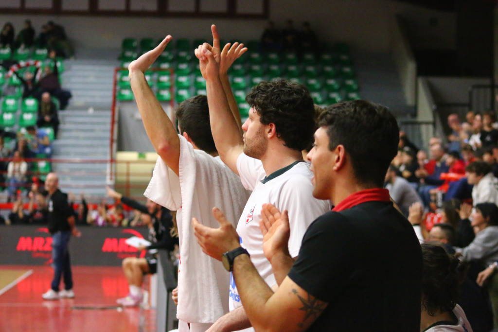 Basket, la sfida tra Legnano e Alba 