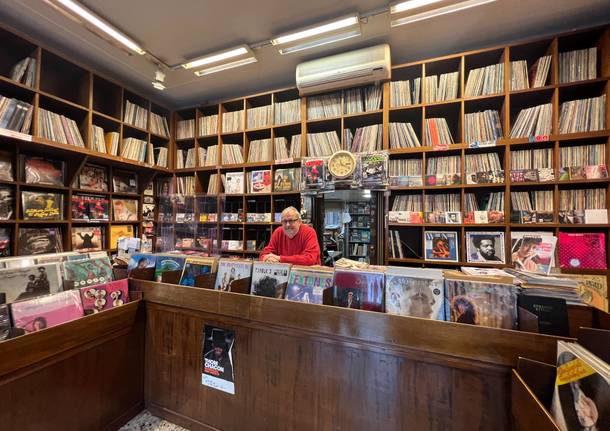 Paolo Carù negozio di dischi e libri di Gallarate 