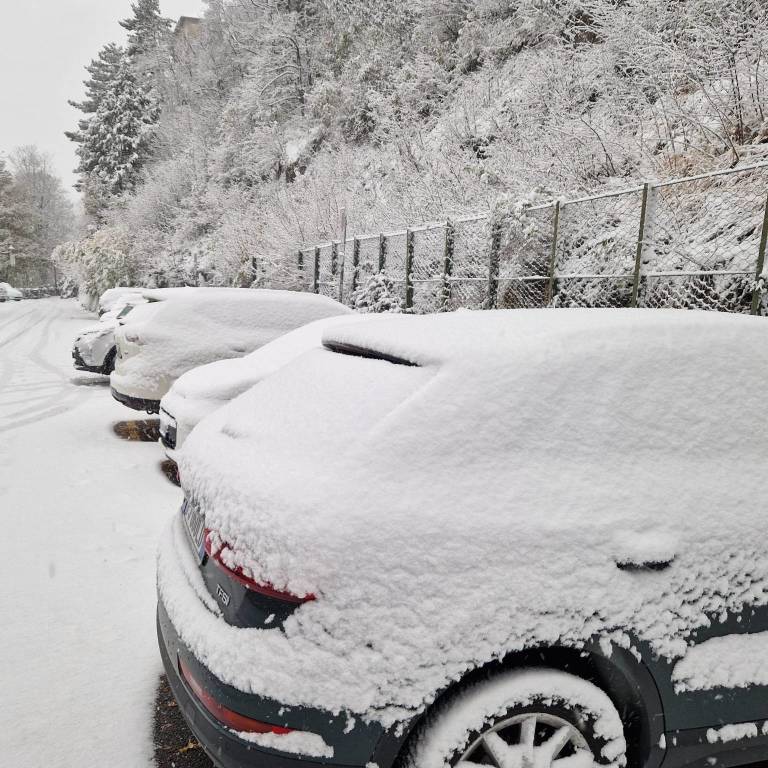 Risveglio con la neve al Sacro Monte