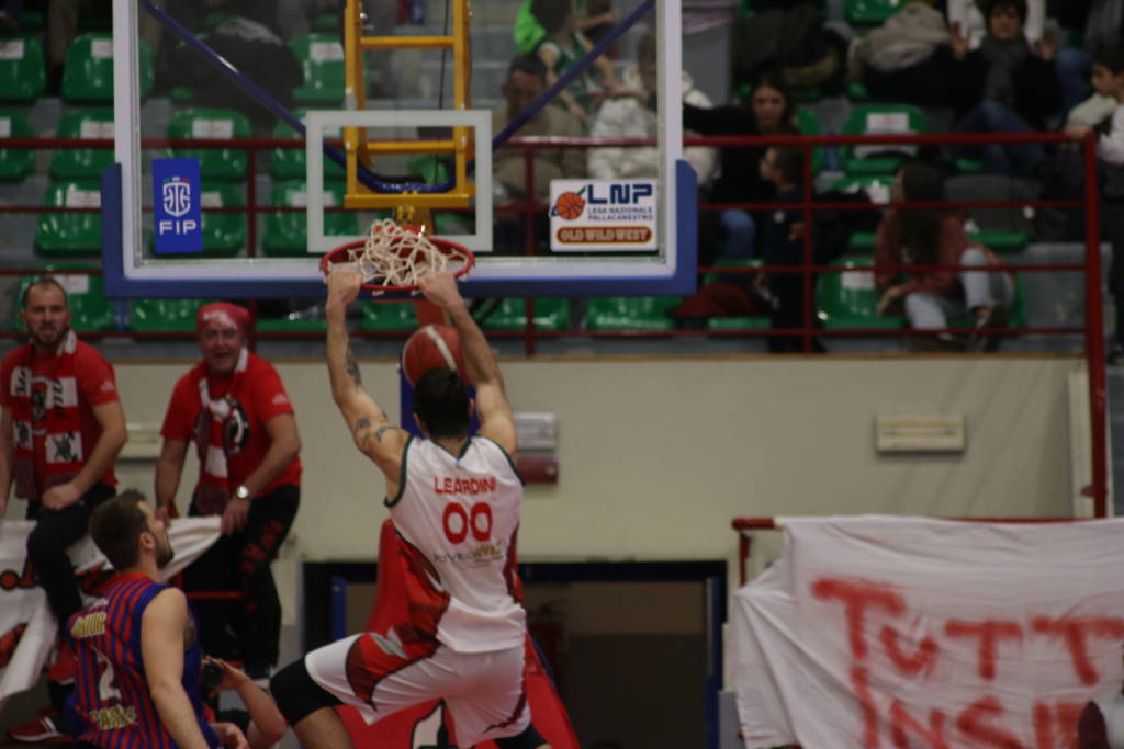 Basket- Legnano sfida Casale 