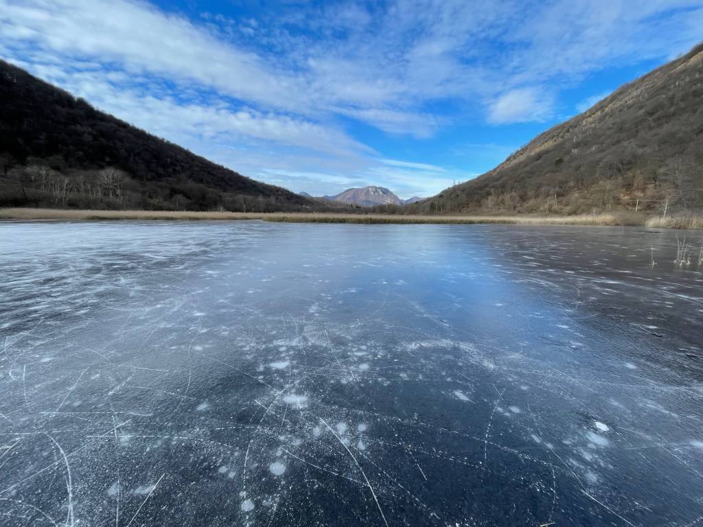 Temperature giù, e la torbiera di Ganna ghiaccia