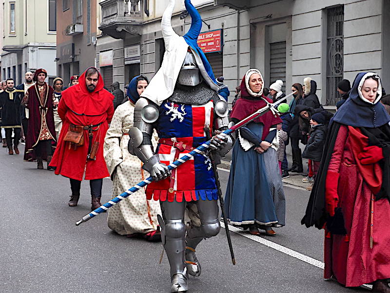 I volti della sfilata storica di sant'Antonio a Saronno