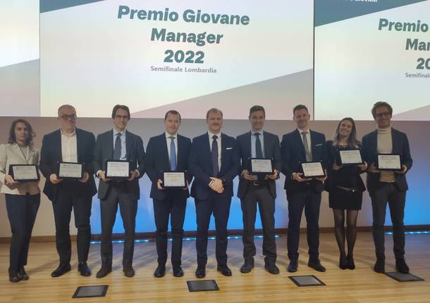 Il premio Giovane manager 2022 alla Leonardo di Vergiate