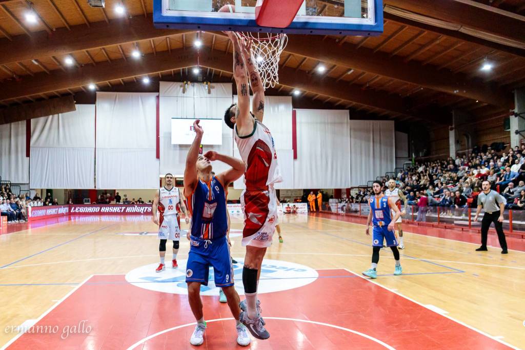 Derby tra Legnano e Sangiorgese - foto di Ermanno 