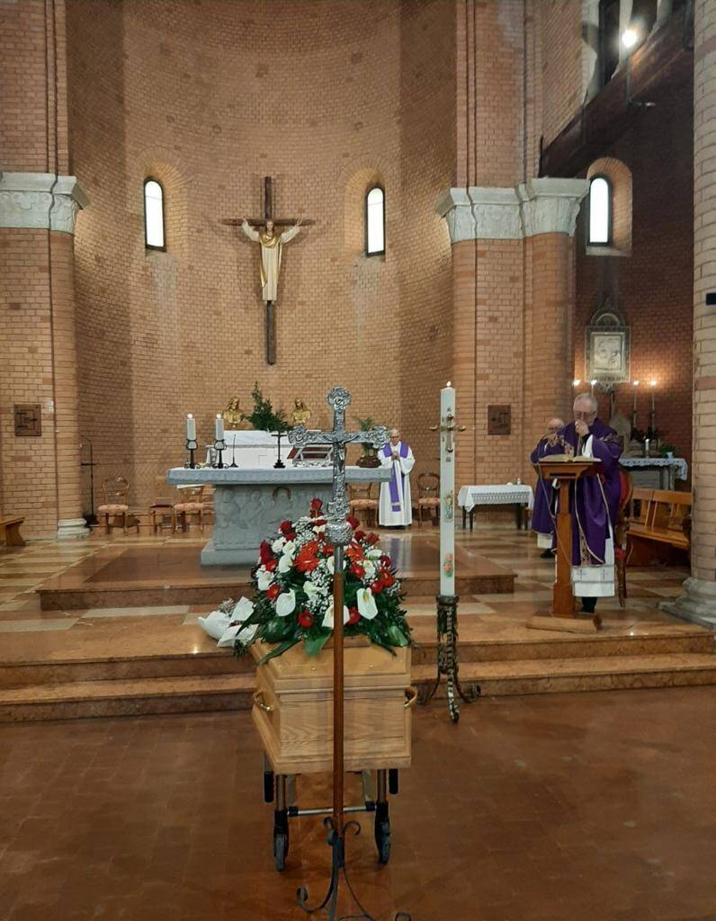 I funerali di Pierfausto Vedani