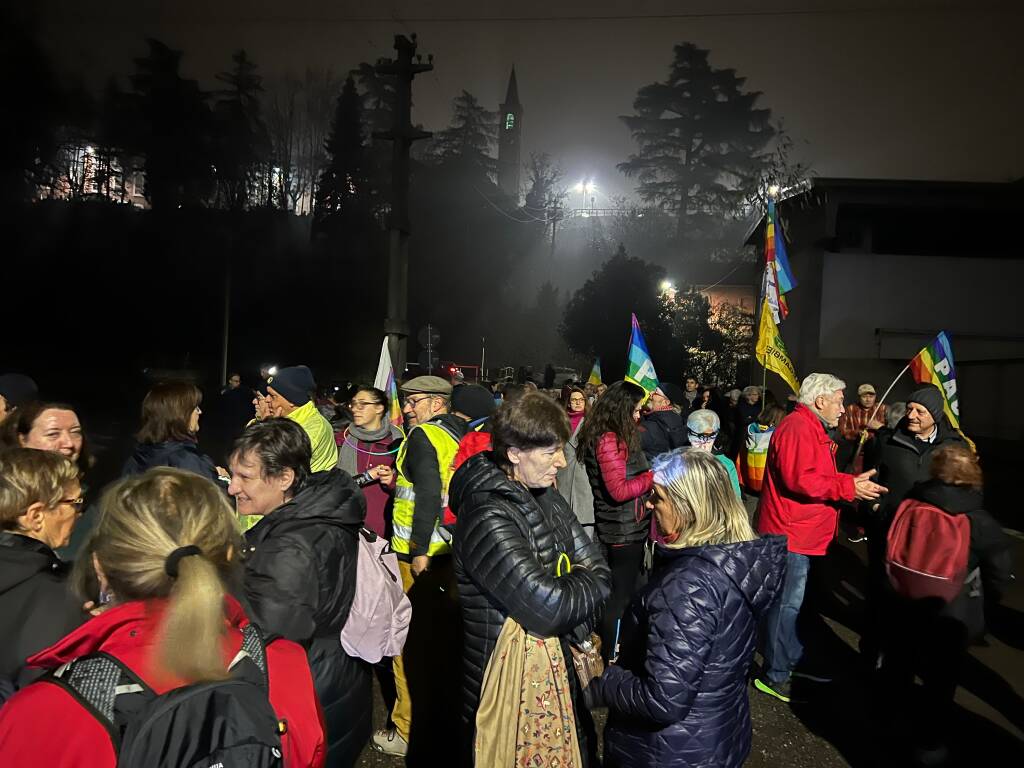 Manifestazione pace valle olona 