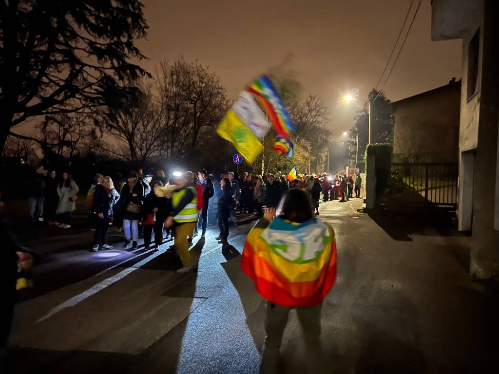 Manifestazione pace valle olona 