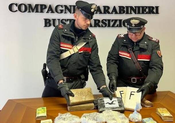 carabinieri busto arsizio cocaina spaccio