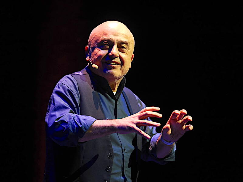 Paolo Cevoli al teatro di Varese