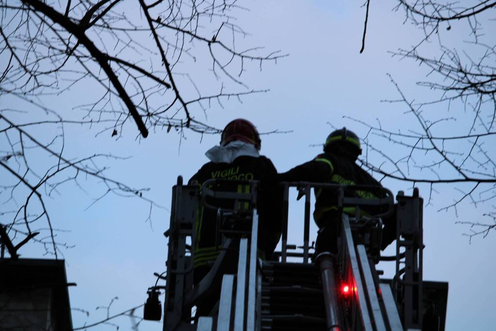 Dissesto statico in via Monte Nevoso a Legnano - Foto di Federico Bonini