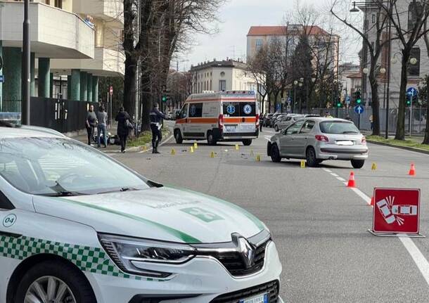 incidente busto arsizio viale cadorna