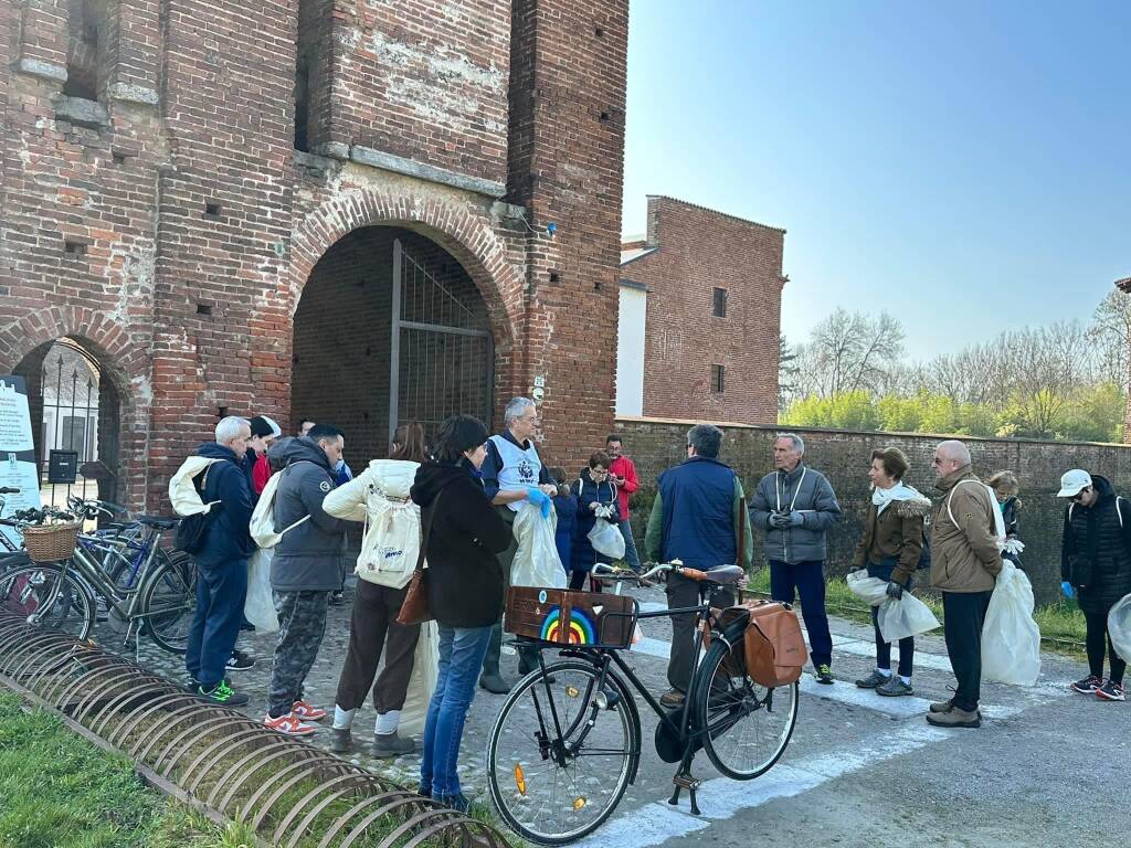 Legambiente pulizia dell’Olona a Legnano 