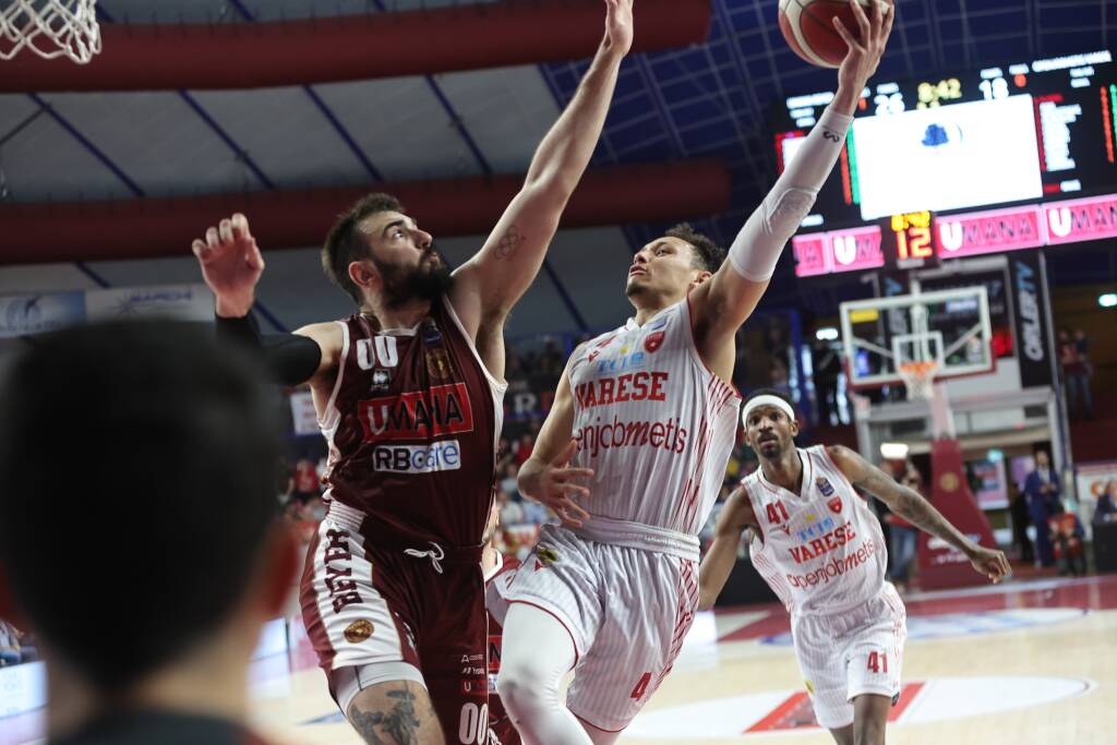 Umana Venezia – Openjobmetis Varese 92-81