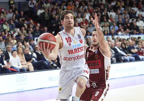 Umana Venezia – Openjobmetis Varese 92-81