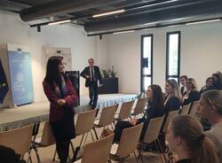 La visita della commissaria europea Mariya Gabriel al Jrc di Ispra